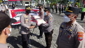 POlres Minahasa salurkan bantuan