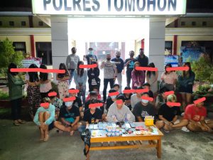 pelaku prostitusi online