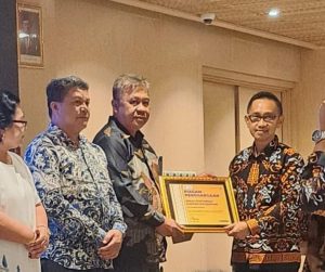 GridArt_20240815_074152077